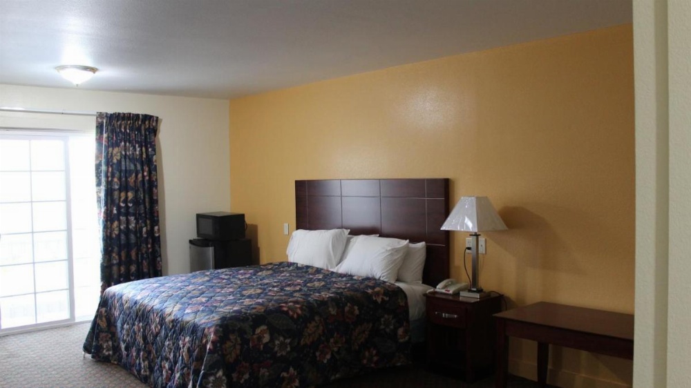 Room image 5