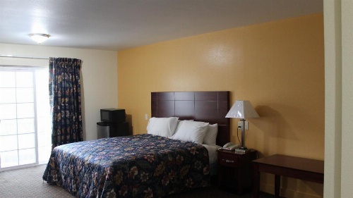 Passport Inn and Suites - Middletown image 15