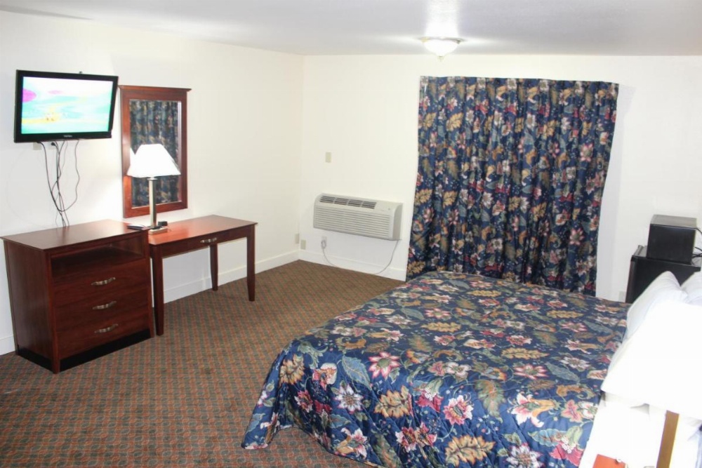 Room image 4