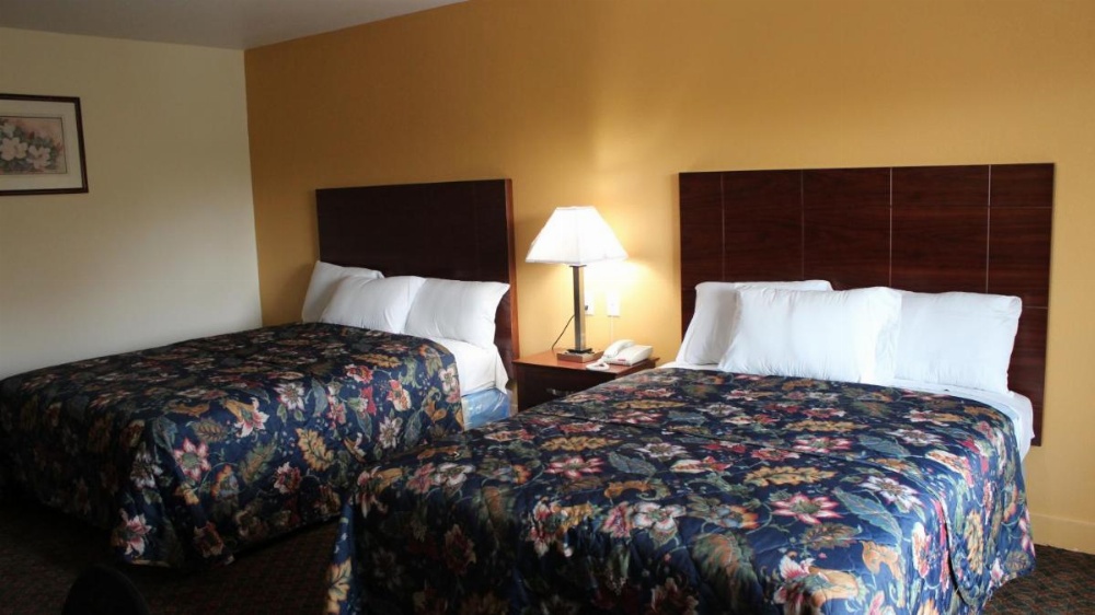 Room image 3